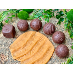 Yellow Door Tvorivé gule Divoké zvieratá