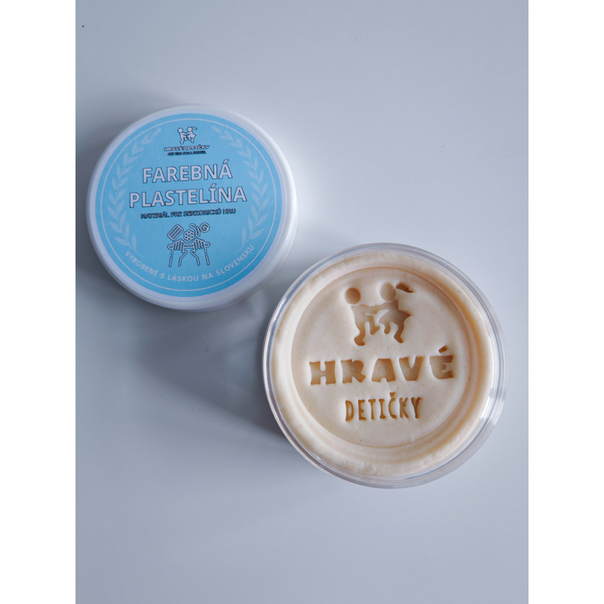 Farebná plastelína